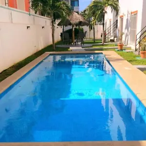 Departamento Vesuvio , Playa del Carmen México